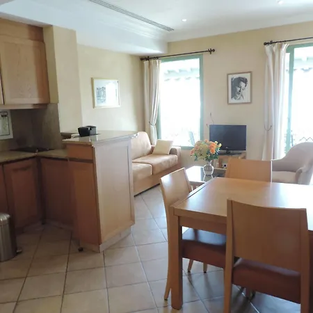 Residences Cresci * Cannes