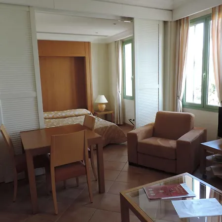 Apartmán Residences Cresci *