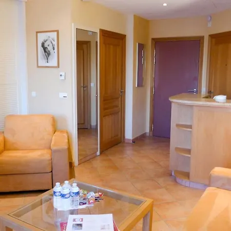 Apartmán Residences Cresci *