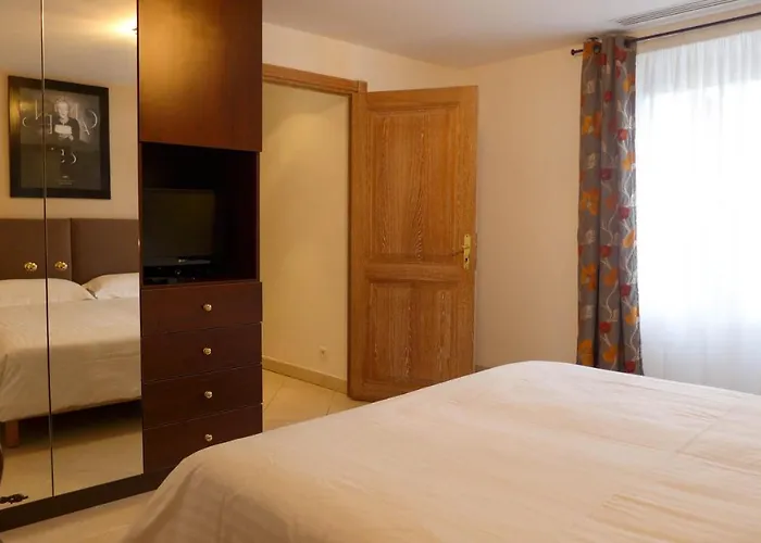 Residences Cresci شقة كان