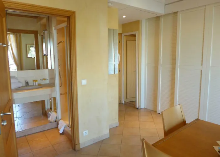 شقة Residences Cresci *