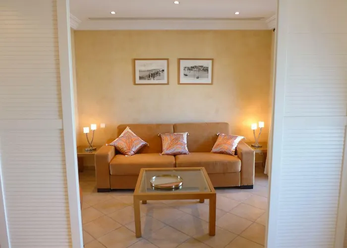 شقة Residences Cresci كان