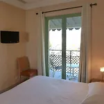 Residences Cresci Διαμέρισμα *