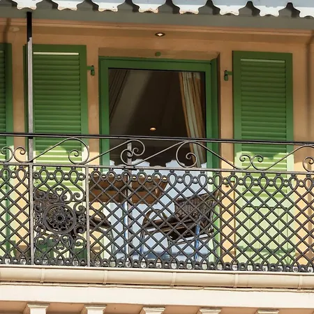 Residences Cresci شقة