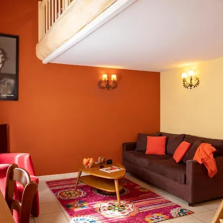 Residences Cresci شقة كان