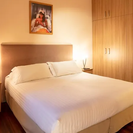 Residences Cresci شقة كان