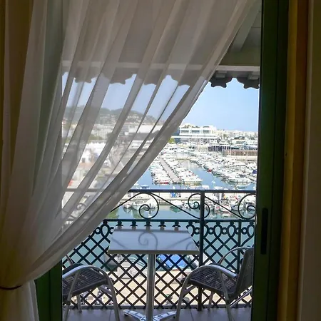 شقة Residences Cresci *