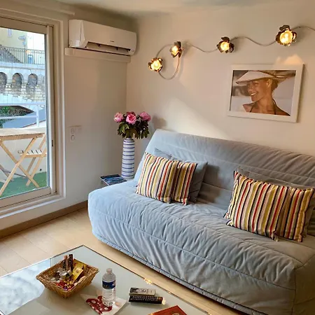 شقة Residences Cresci *