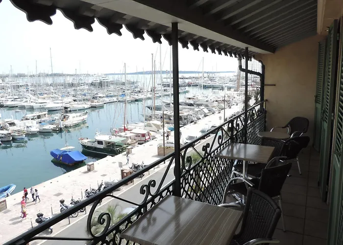 Residences Cresci Apartman