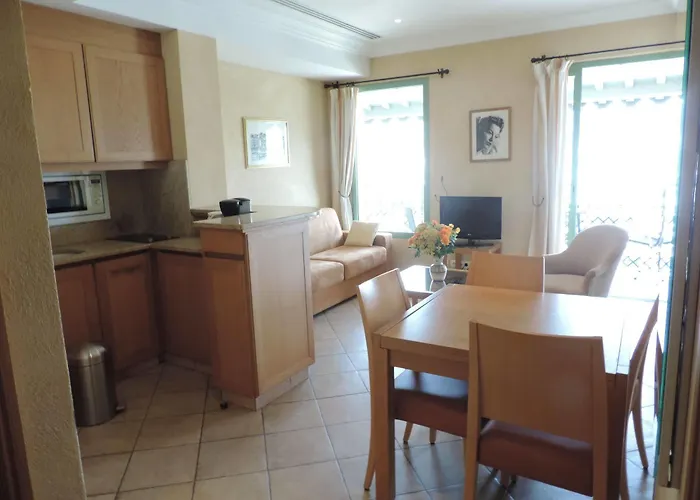 Residences Cresci * Cannes