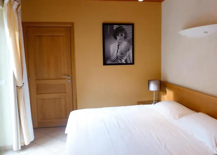 Residences Cresci *