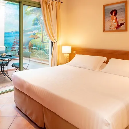 Residences Cresci *