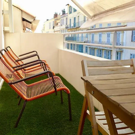 Residences Cresci *
